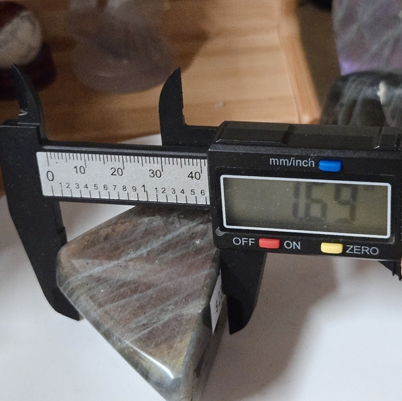 Labradorite Specimen - Picture 3 of 4